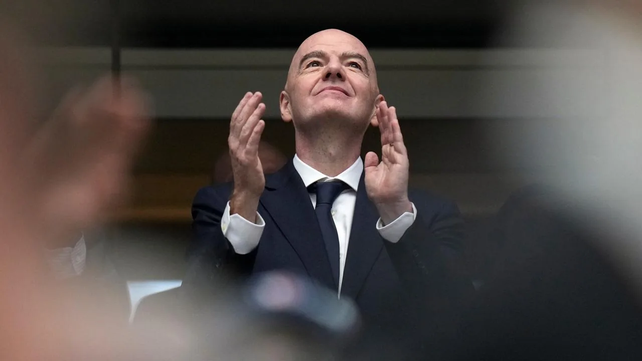 Fifa-Präsident in der Kritik: Wer ist für und wer gegen Gianni Infantino?