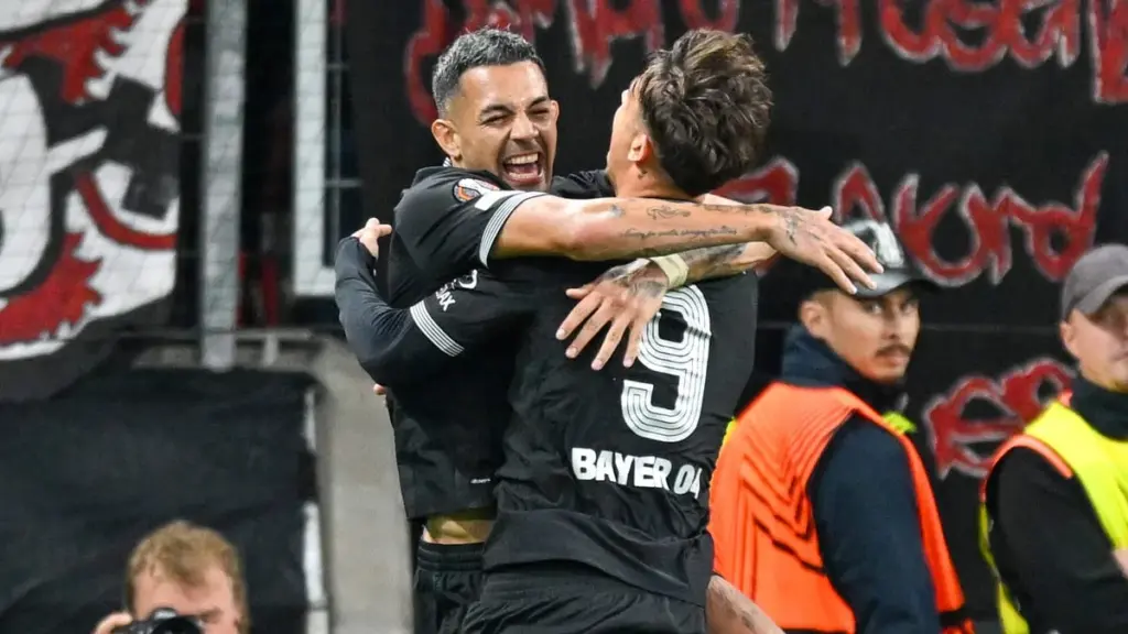 Europa League: 2:0 gegen NK Celje! WM-Star Facundo Medina erlöst Bayer Leverkusen - BILD